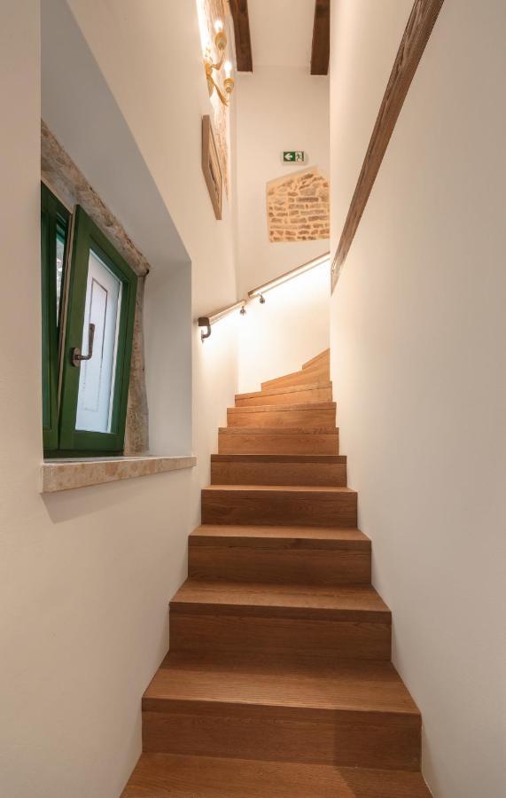 Monterosso Center *